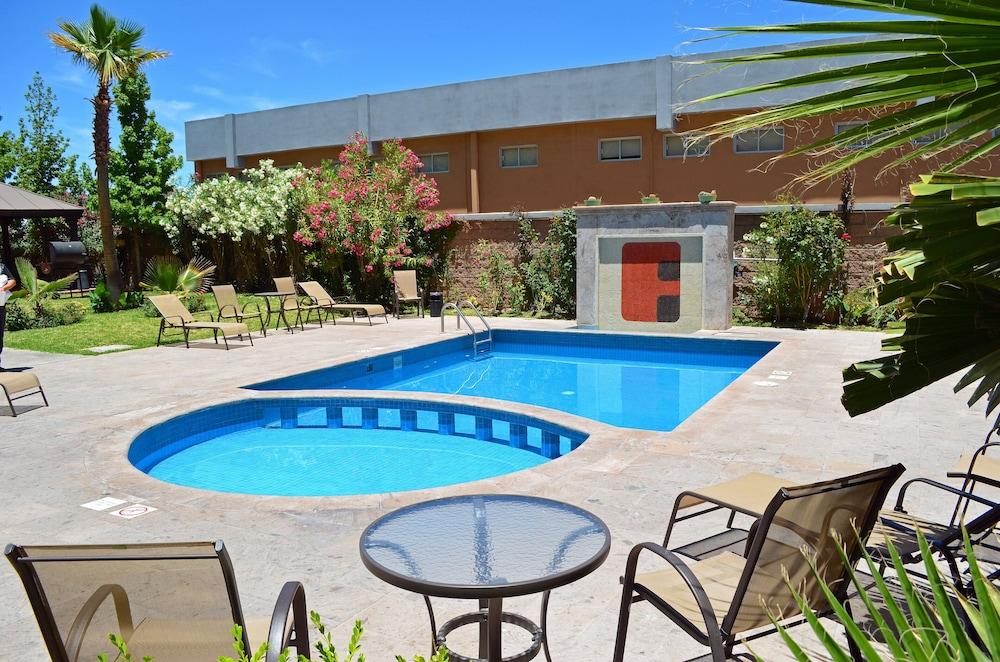 Fiesta Inn Nogales Nogales  Zewnętrze zdjęcie